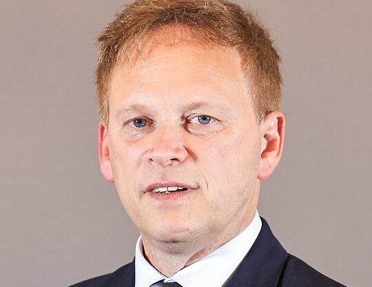 United Kingdom: Grant Shapps takes over as defense minister, the first ...