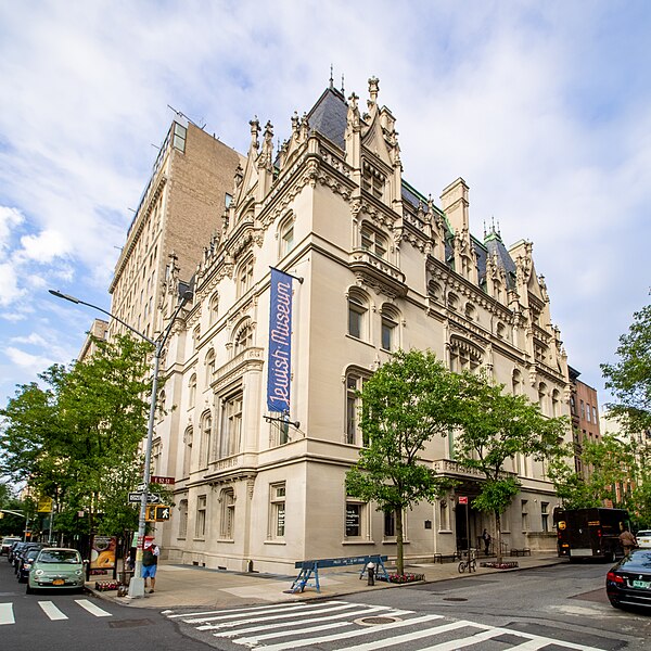 Edificio del Museo Judío de Nueva York, en el Upper East Side. Foto: Ajay Suresh from New York, NY, USA/CC BY 2.0, via Wikimedia Commons.
