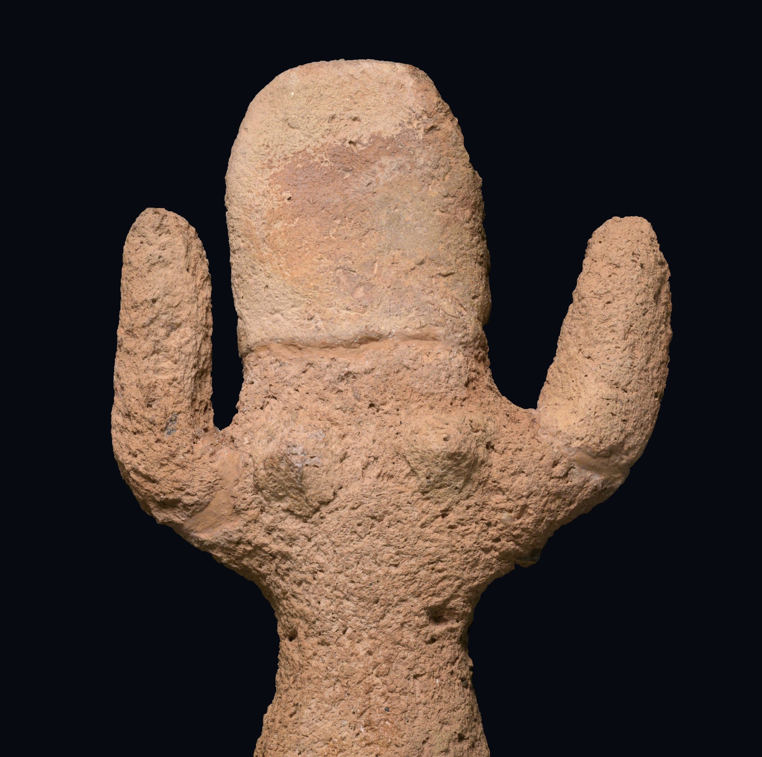 Figura femenina de barro. Foto: Clara Amit/Autoridad de Antigüedades de Israel.