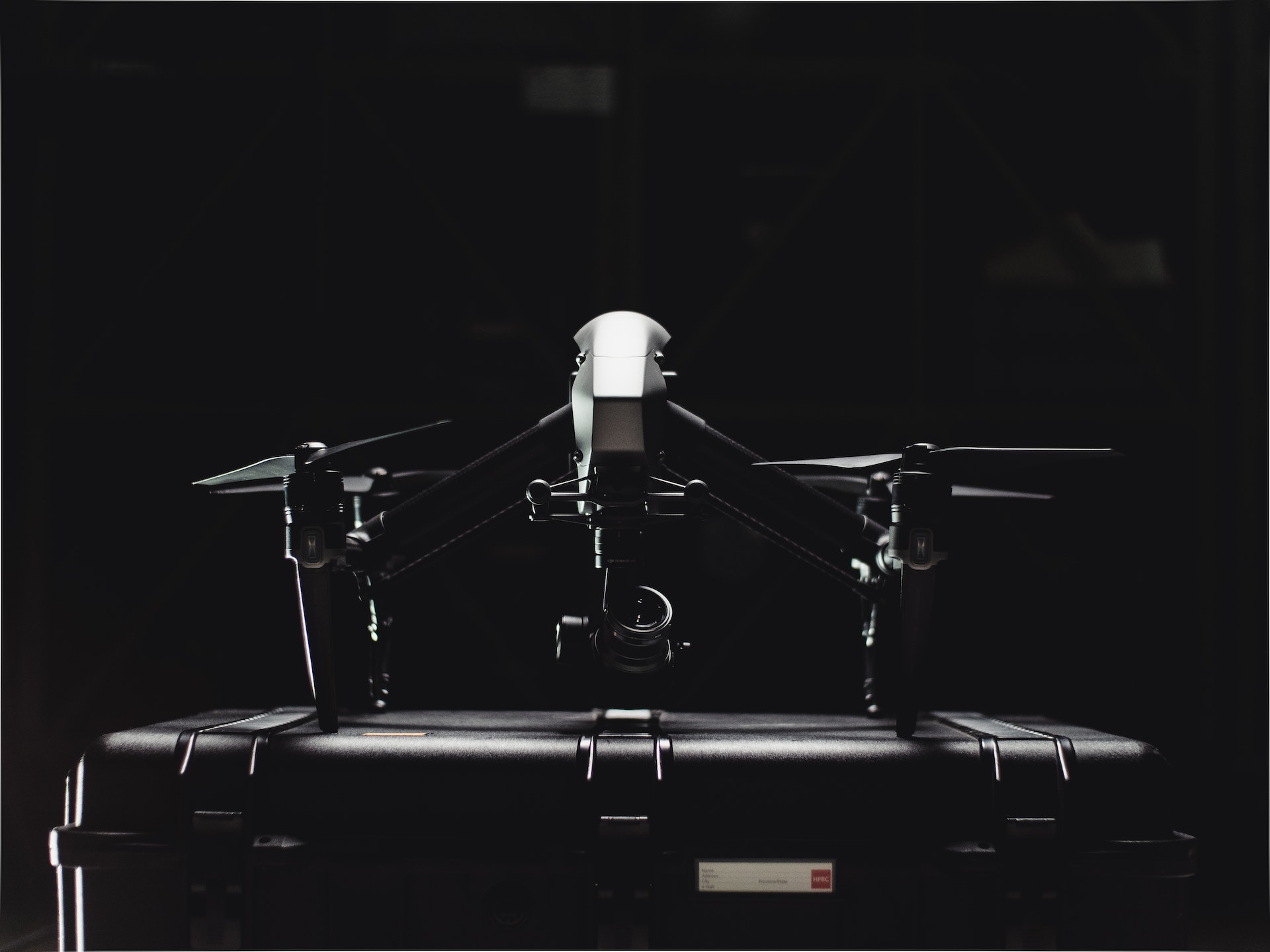 Indoor Robotics es una empresa israelí que diseñó el sistma de drones Tando, especialmente pensados para el monitoreo de interiores. Foto: Tembela Bohle/Pexels.