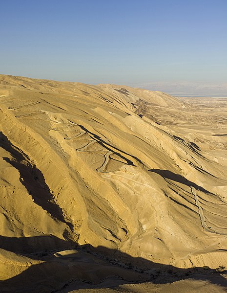 La autopista 227 en el desierto del Néguev, Israel. Foto: Andrew Shiva/Wikimedia Commons.