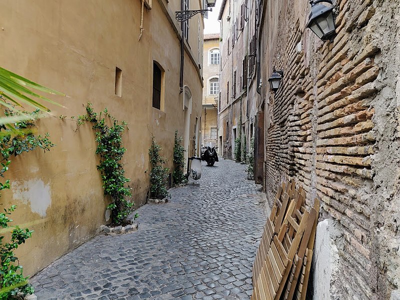 Zona del barrio judío de Roma, Italia. Foto: Camelia.boban/CC BY-SA 4.0, via Wikimedia Commons.
