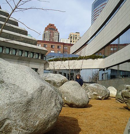 Museo del Patrimonio Judío (patio). Foto: Meg Stewart/CC BY-SA 2.0/via Wikimedia Commons.