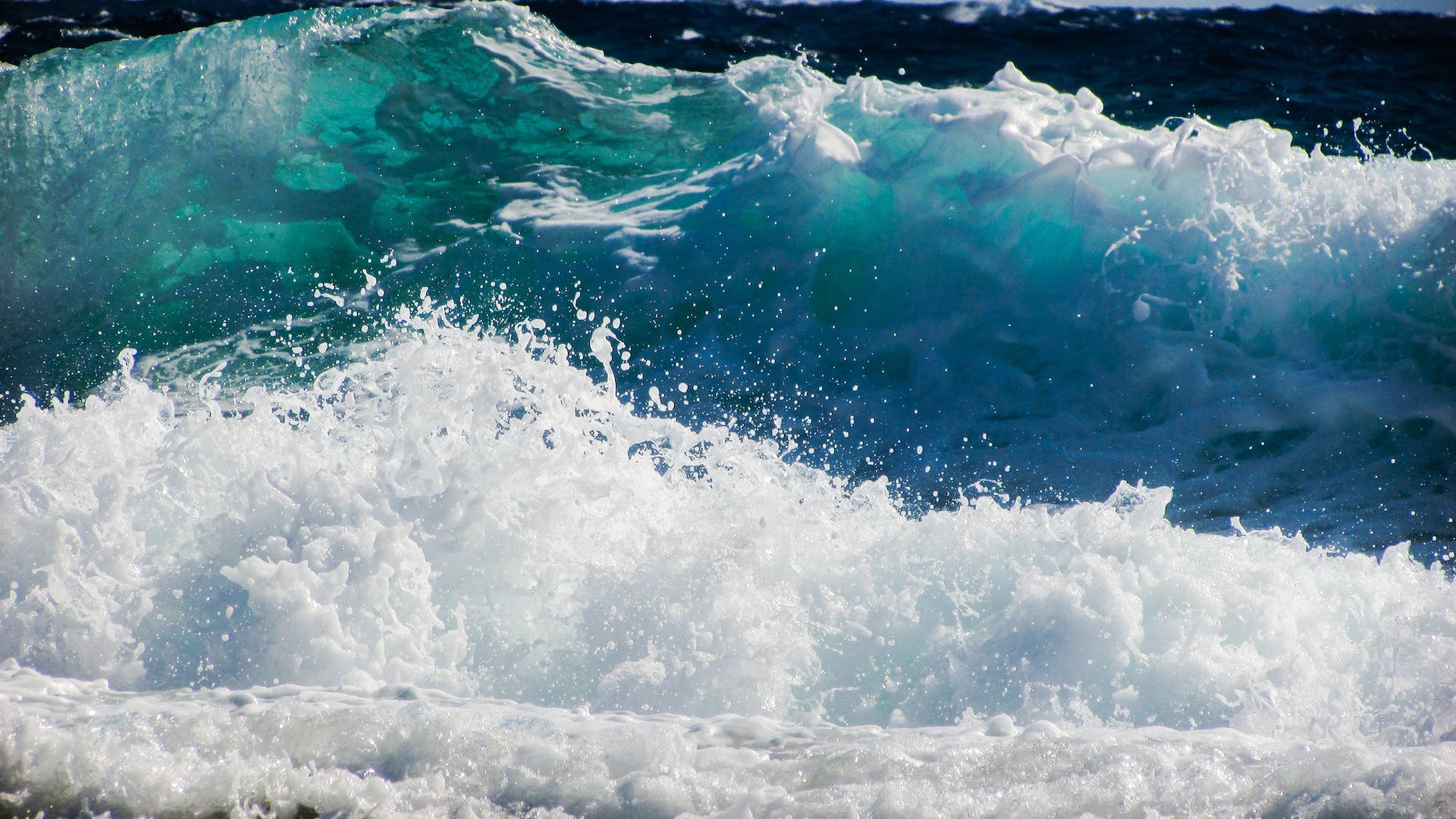 Eco Wave Power desarrolló una tecnología innovadora para la producción de electricidad limpia a partir de las olas del océano y del mar. Foto: Pixabay/Pexels.