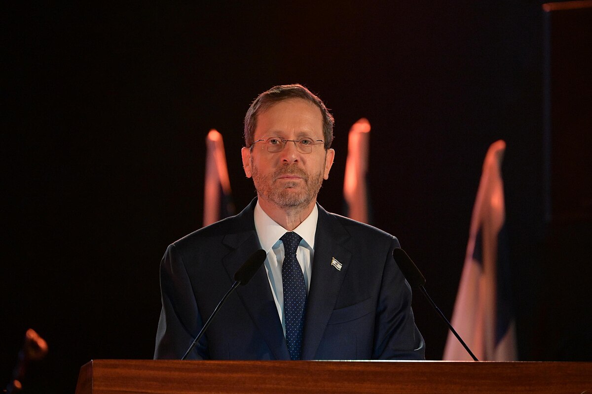 Isaac Herzog en Beit HaNassi. Foto: Amos Ben Gershom / Government Press Office of Israel, CC BY-SA 3.0, via Wikimedia Commons.